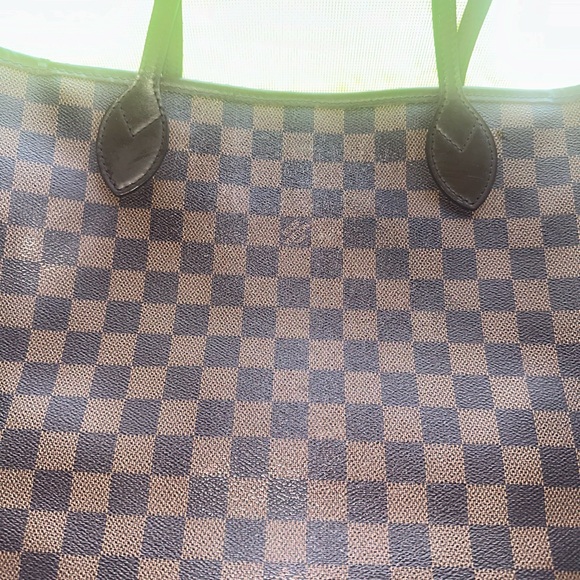100% authentic Louis Vuitton Damier Neverfull GM - ballerina pink interior 💓 - Picture 7 of 14